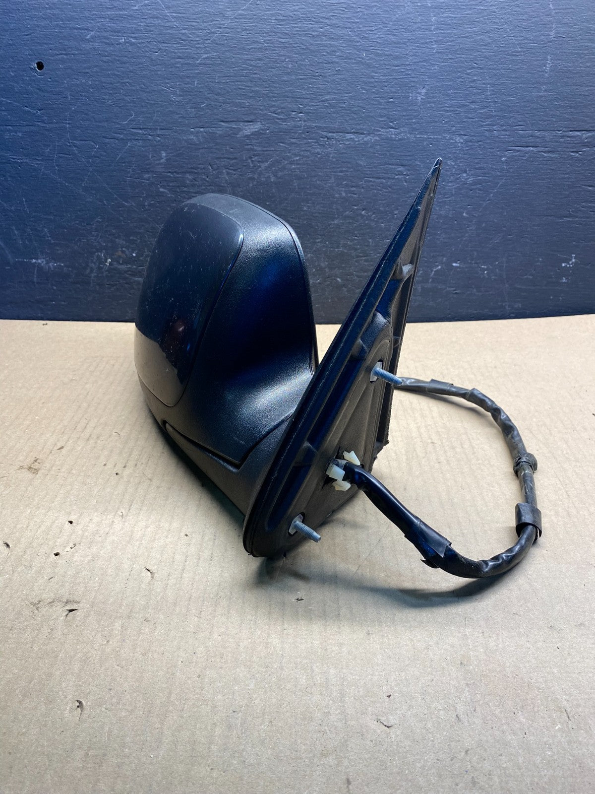 2003-2006 Chevrolet Avalanche Right Passenger Turn Sgn View Door Mirror ac88512