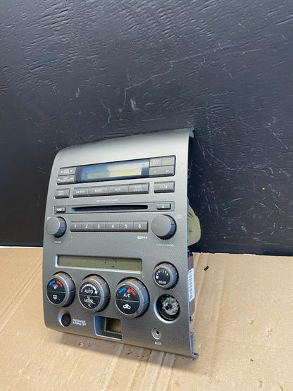 2004 to 2007 Nissan Armada Radio CD Player A/C Climate Control OEM AB8871DG4