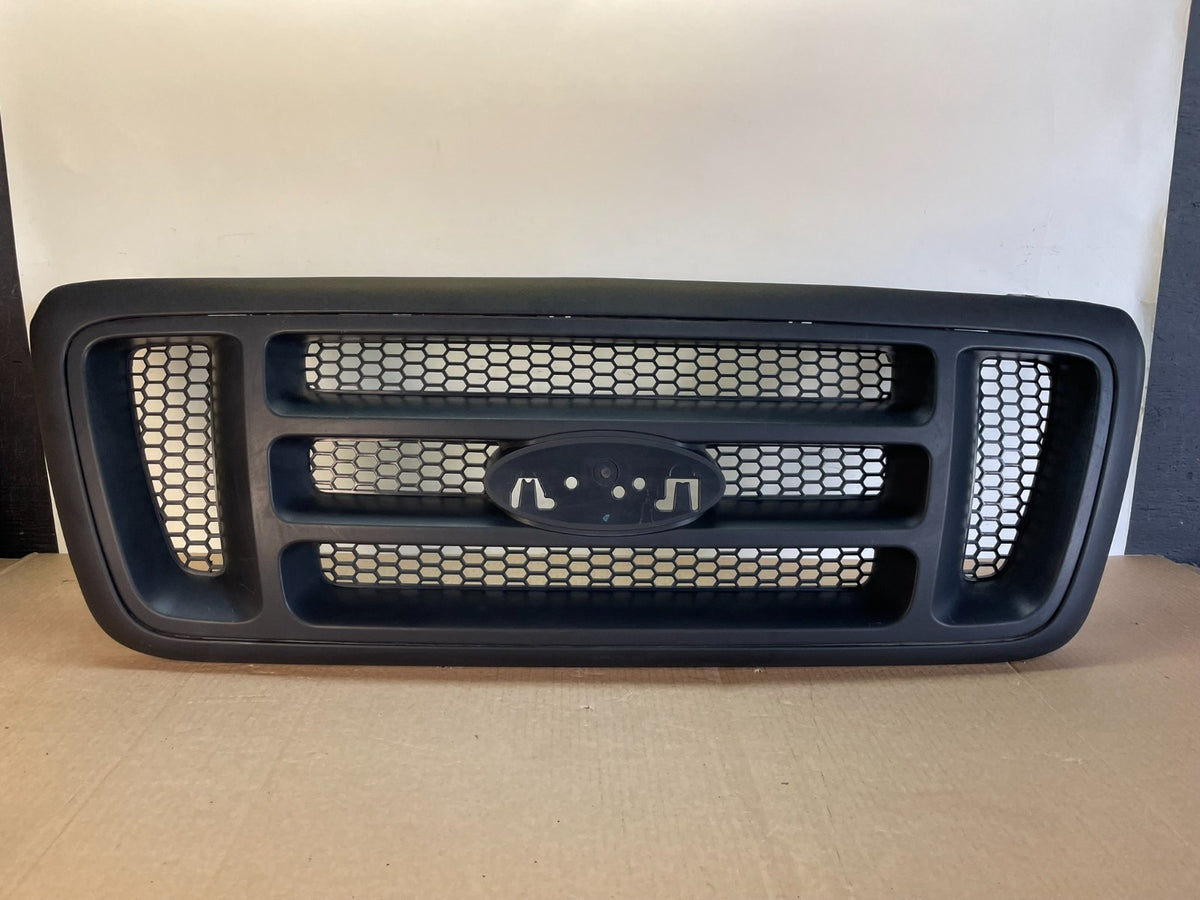 2004 to 2008 Ford F150 F-150 Front Upper Grill Grille Aftermarket AH0054 DG0