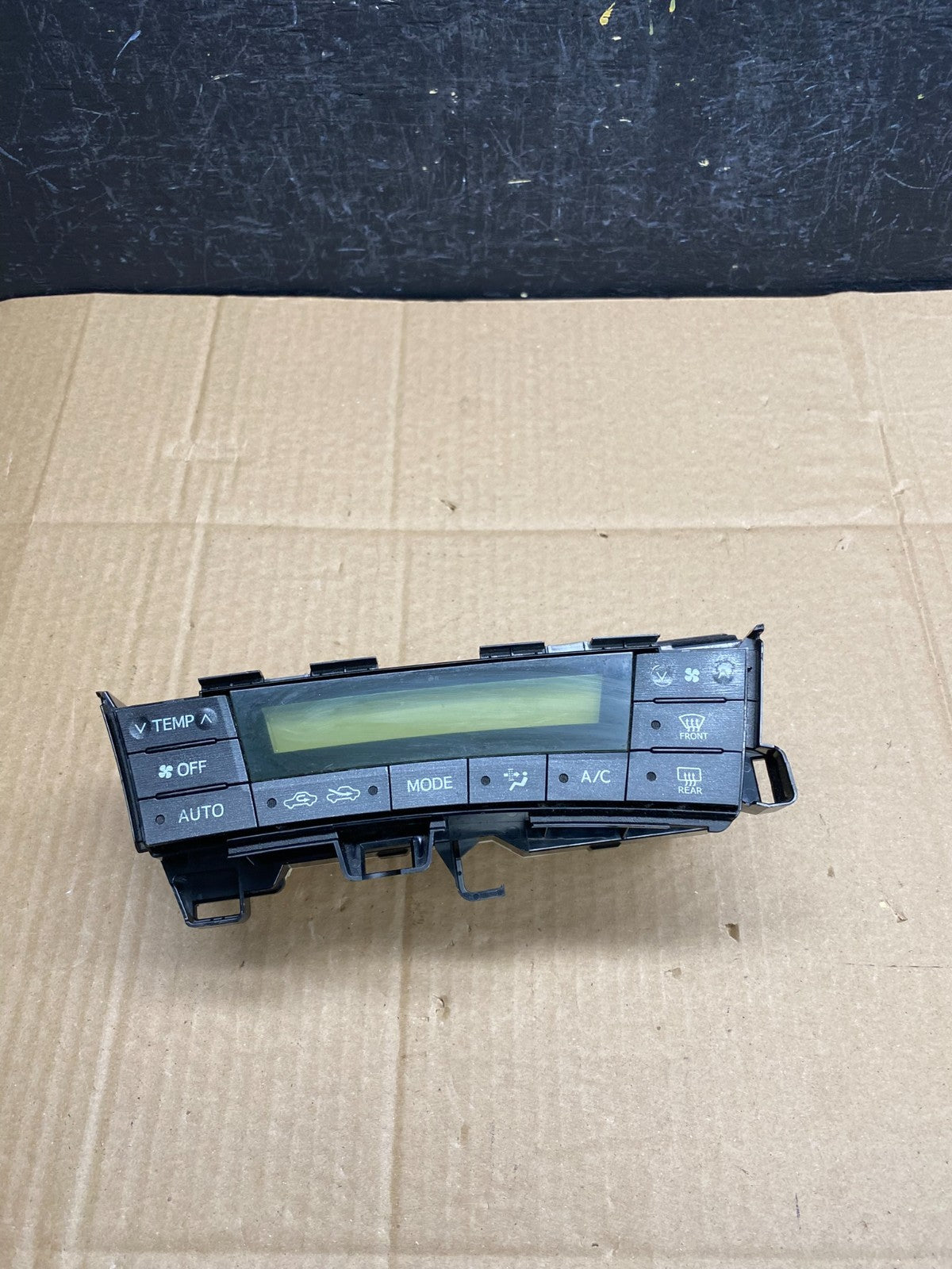 2010 to 2015 Toyota Prius A/C Heater Climate Control Unit Switch AC9330 DG0