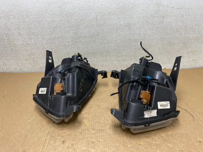2011-2013 Jeep Grand Cherokee Left+Right Halogen Headlights U9907 DW16