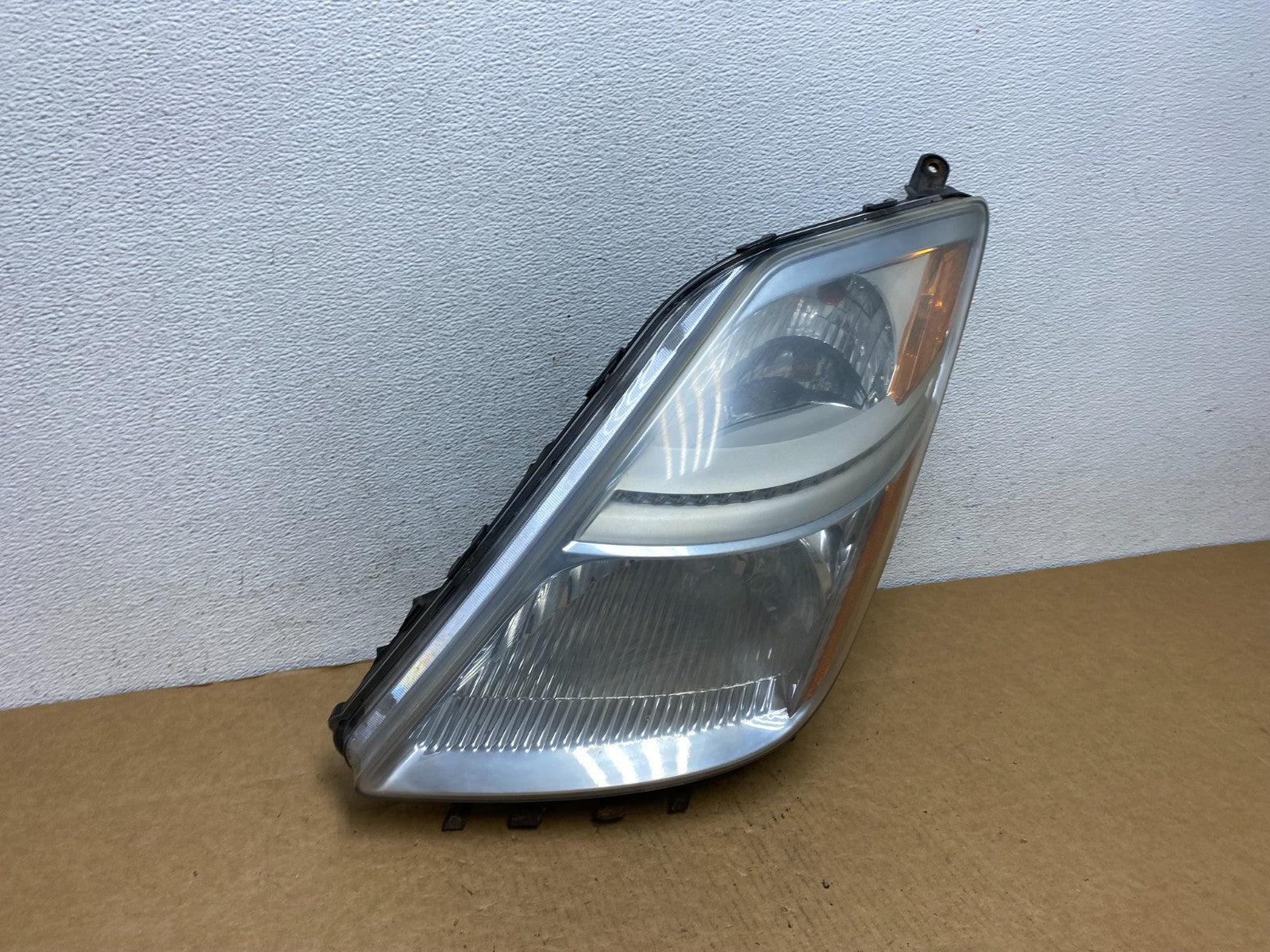 2006-2009 Toyota Prius Left Driver LH Side Blue Headlight Xenon Hid AD4545 DW2
