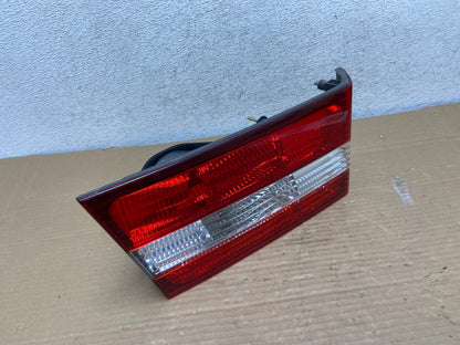 2000 2001 Lexus ES300 Inner Left Driver LH Side Tail Light AG8972 DW2