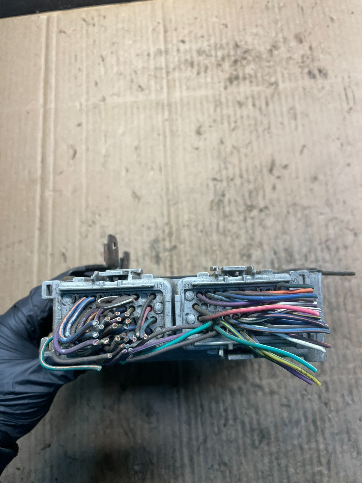 2001 Dodge Caravan Engine Computer Control ECM ECU P05127669AA s4921 DG1