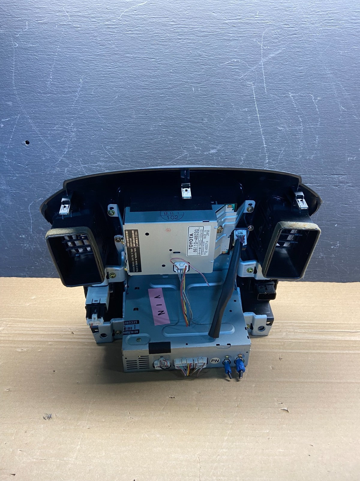 2001 to 2003 Lexus Rx300 Radio Receiver Head Unit + Bezel Surround ae4581 DG3