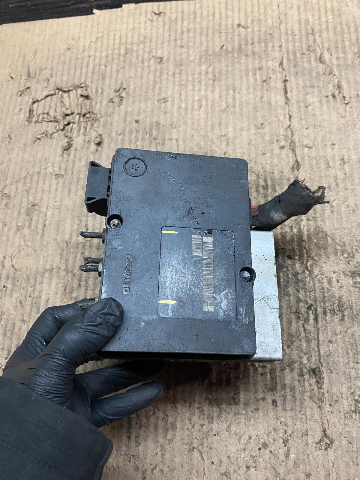 2006 2007 Mercedes C280 C350 ABS Anti Lock Brake Pump Module V6857 DG4