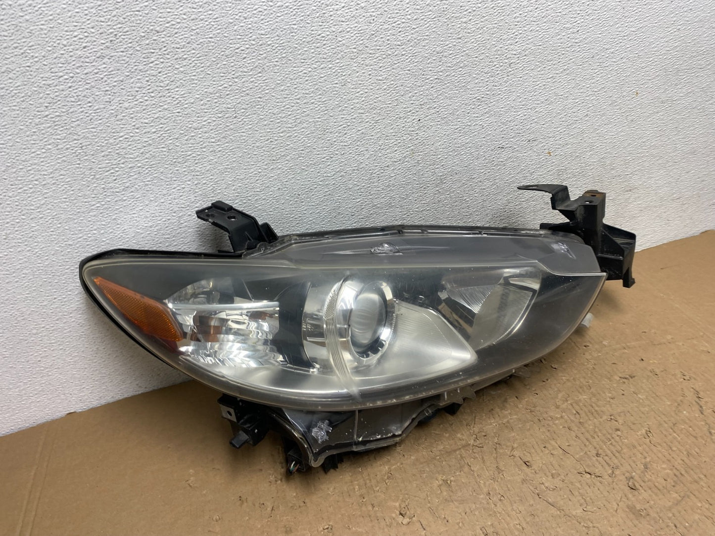 2014 2015 2016 Mazda 6 Right Passenger Rh Side Halogen Headlight AD8804 DW2