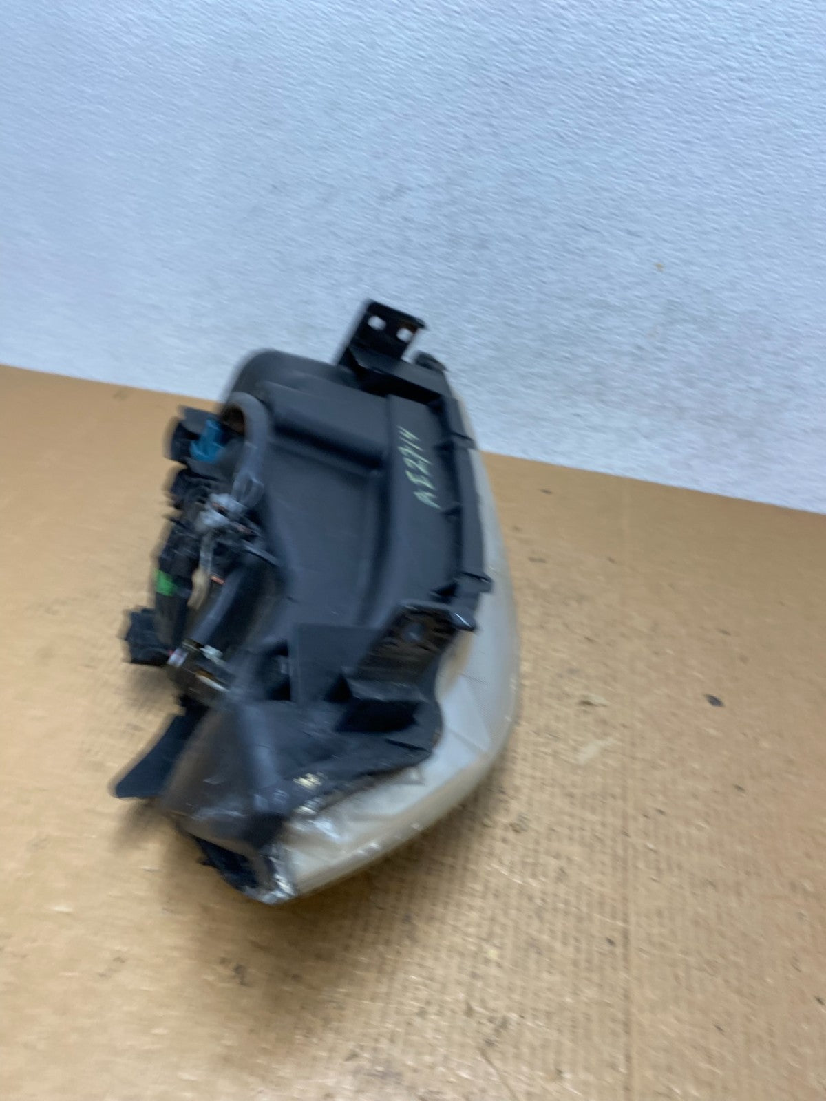 2004 2005 2006 Acura MDX Left Driver LH Headlight Halogen AE2714 DW8