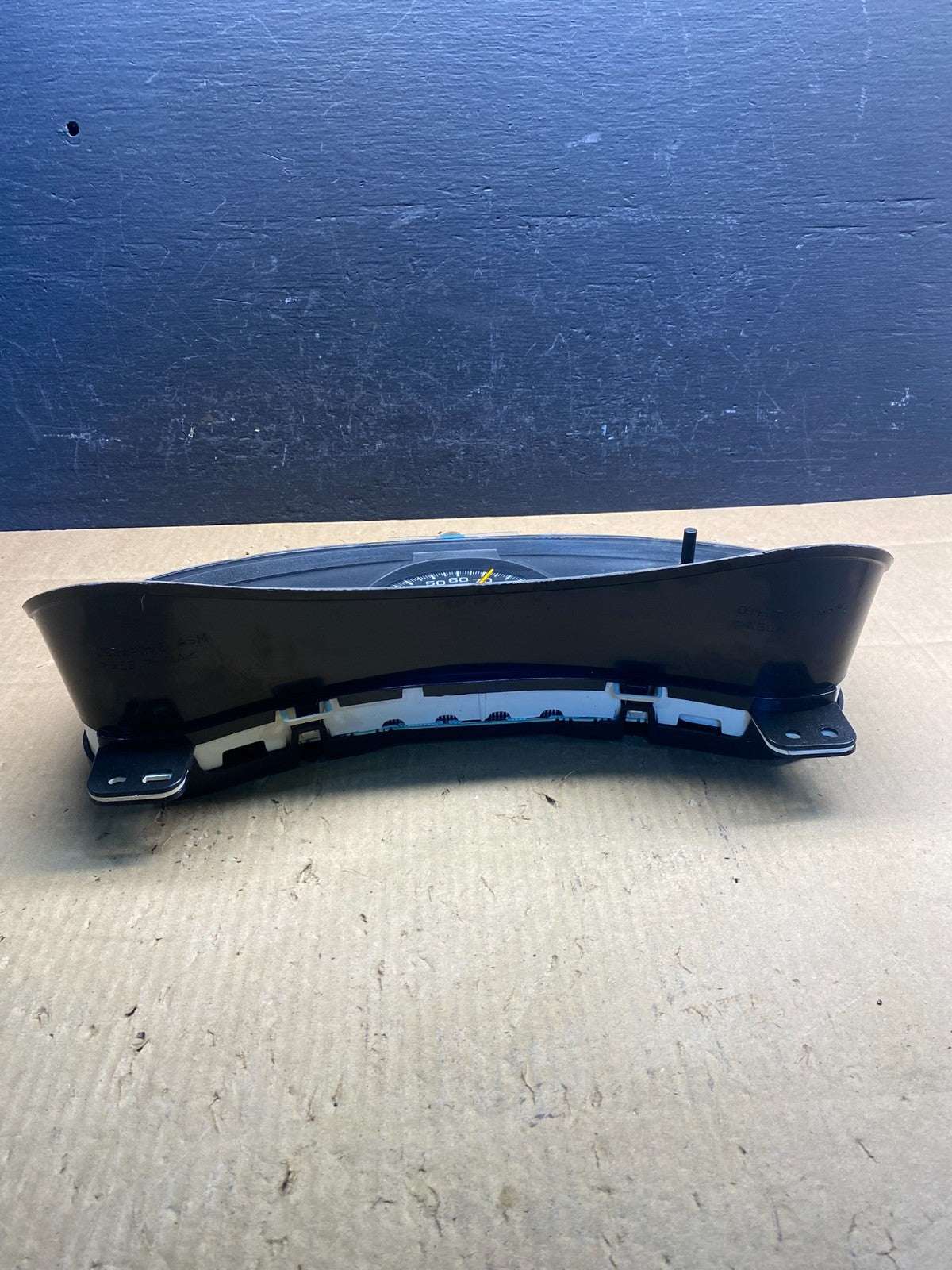 2003 to 2006 Chevrolet Silverado Yukon Cluster Gauge Speedometer AD1640 DG3