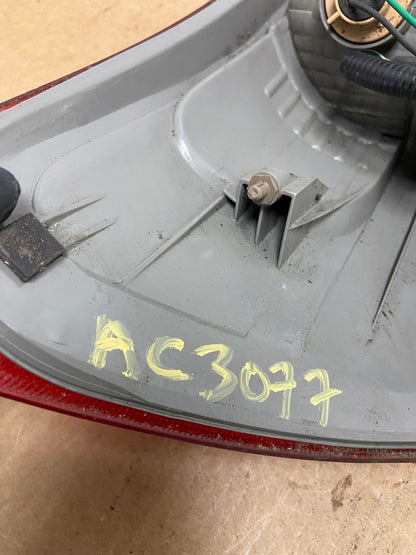 2008 to 2015 Nissan Rogue Right Passenger Rh Side Tail Light Oem AC3077 LK6