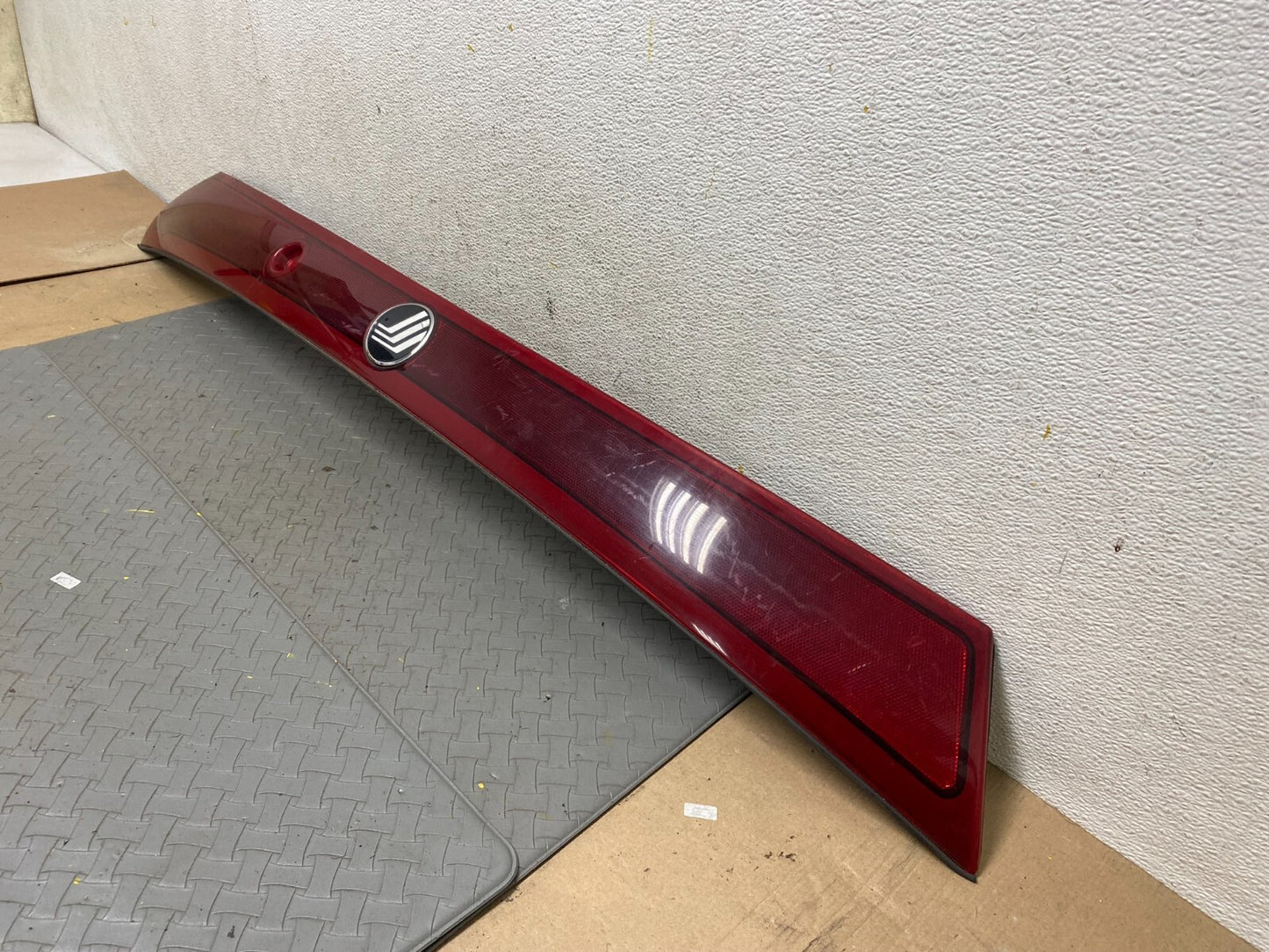 1997 1998 1999 Mercury Grand Marquis Trunk Lid Center Tail Light C6033 PS1