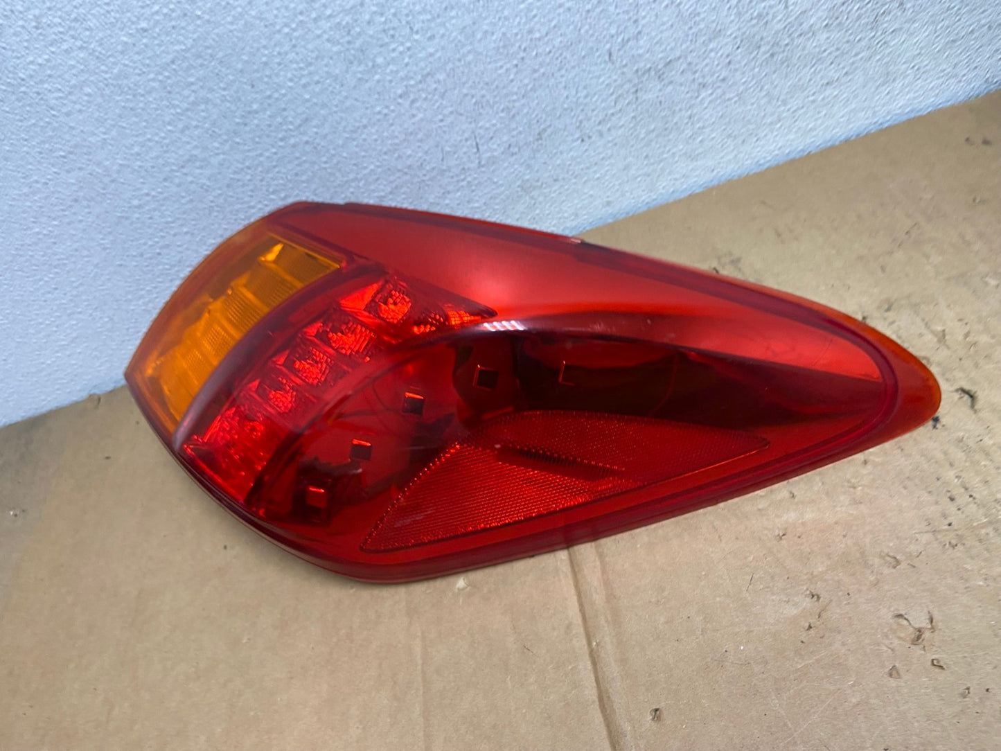 2009 2010 Nissan Murano Right Passenger Rh Side Tail Light AD3069 LK1