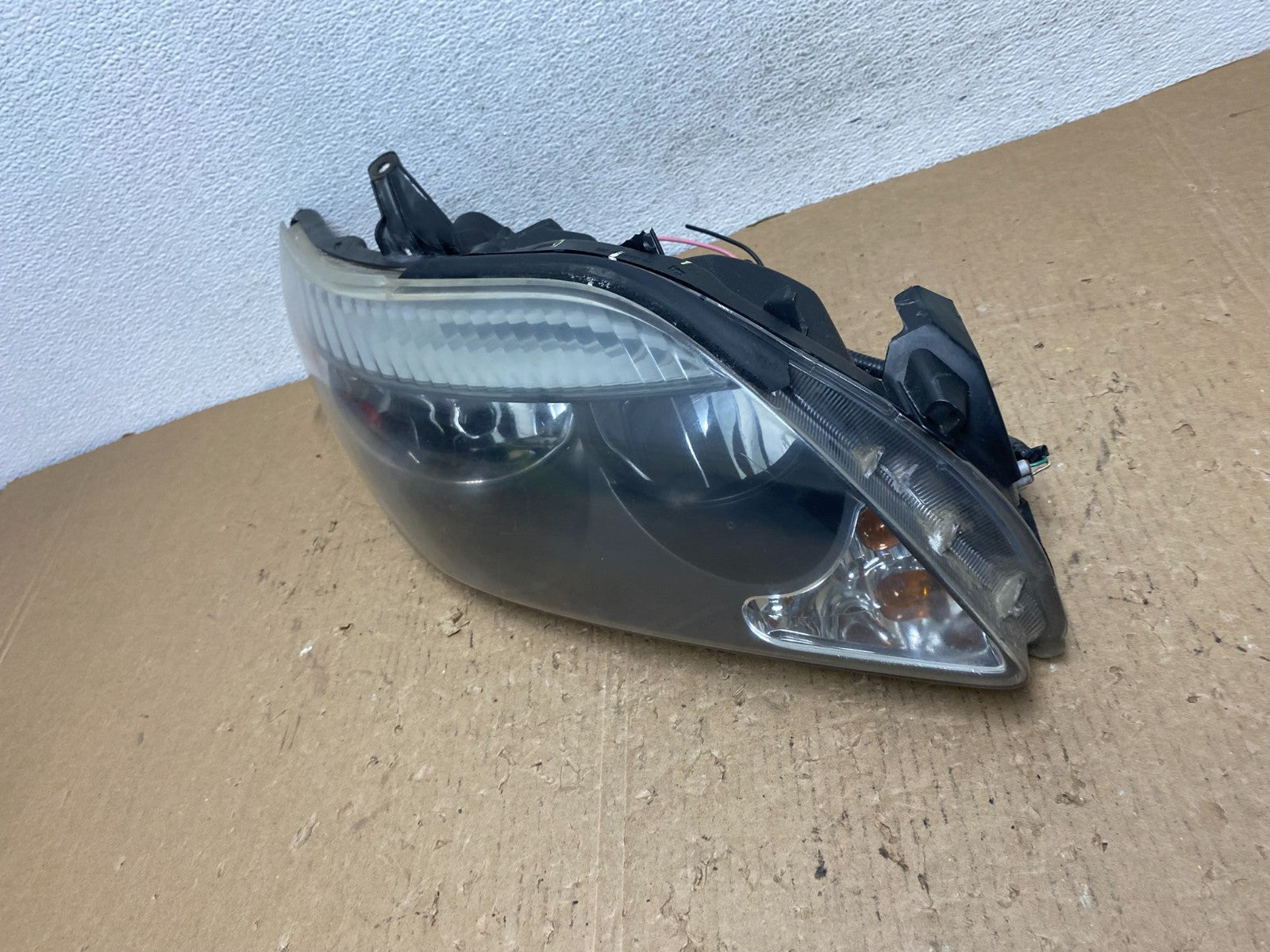 2005 2006 2007 Scion Tc Right Passenger RH Side Halogen Headlight AD8800 DW1