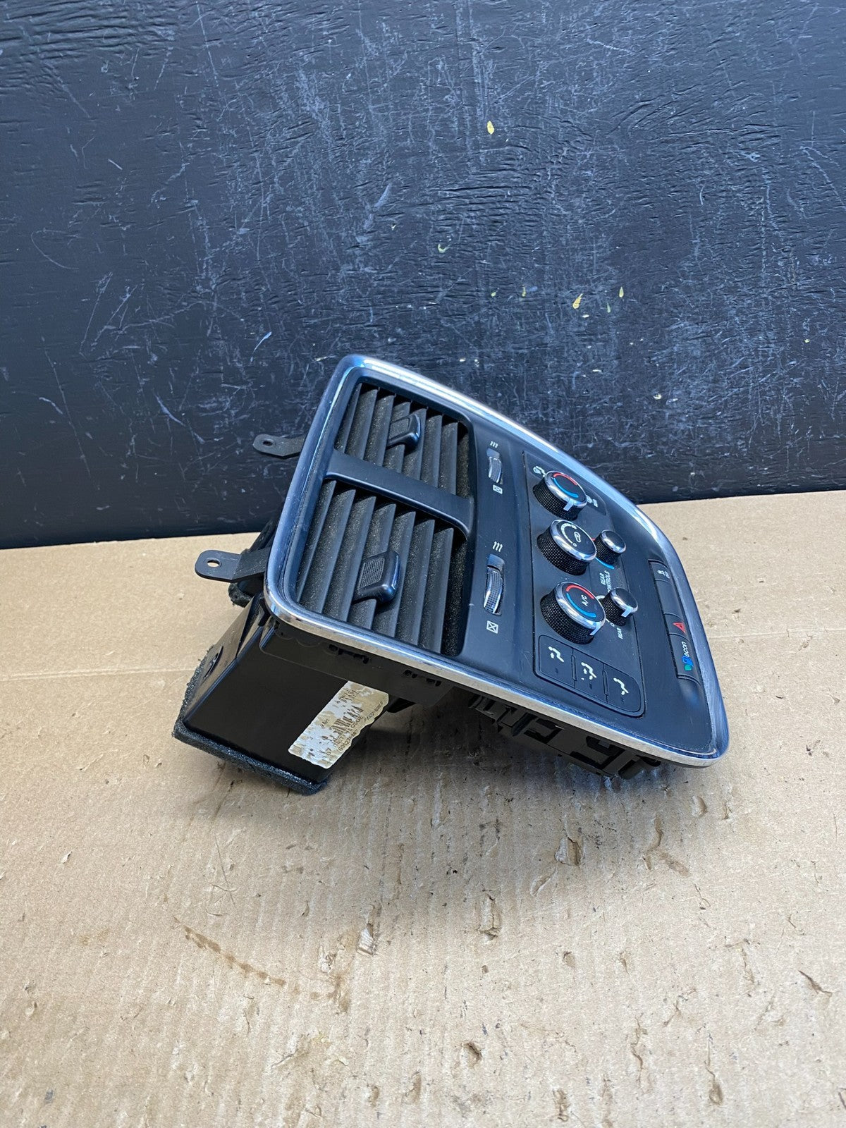 2011-2016 Dodge Grand Caravan Temperature Climate Control AC Heater AC6797 DG1