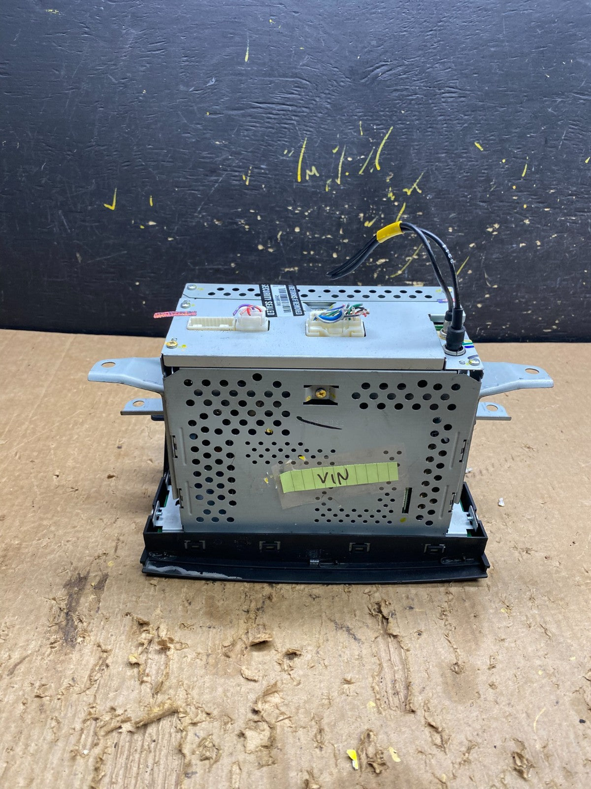 2004 to 2010 Toyota Sienna AM FM CD WMA Mp3 Radio Receiver Z7532 DG5