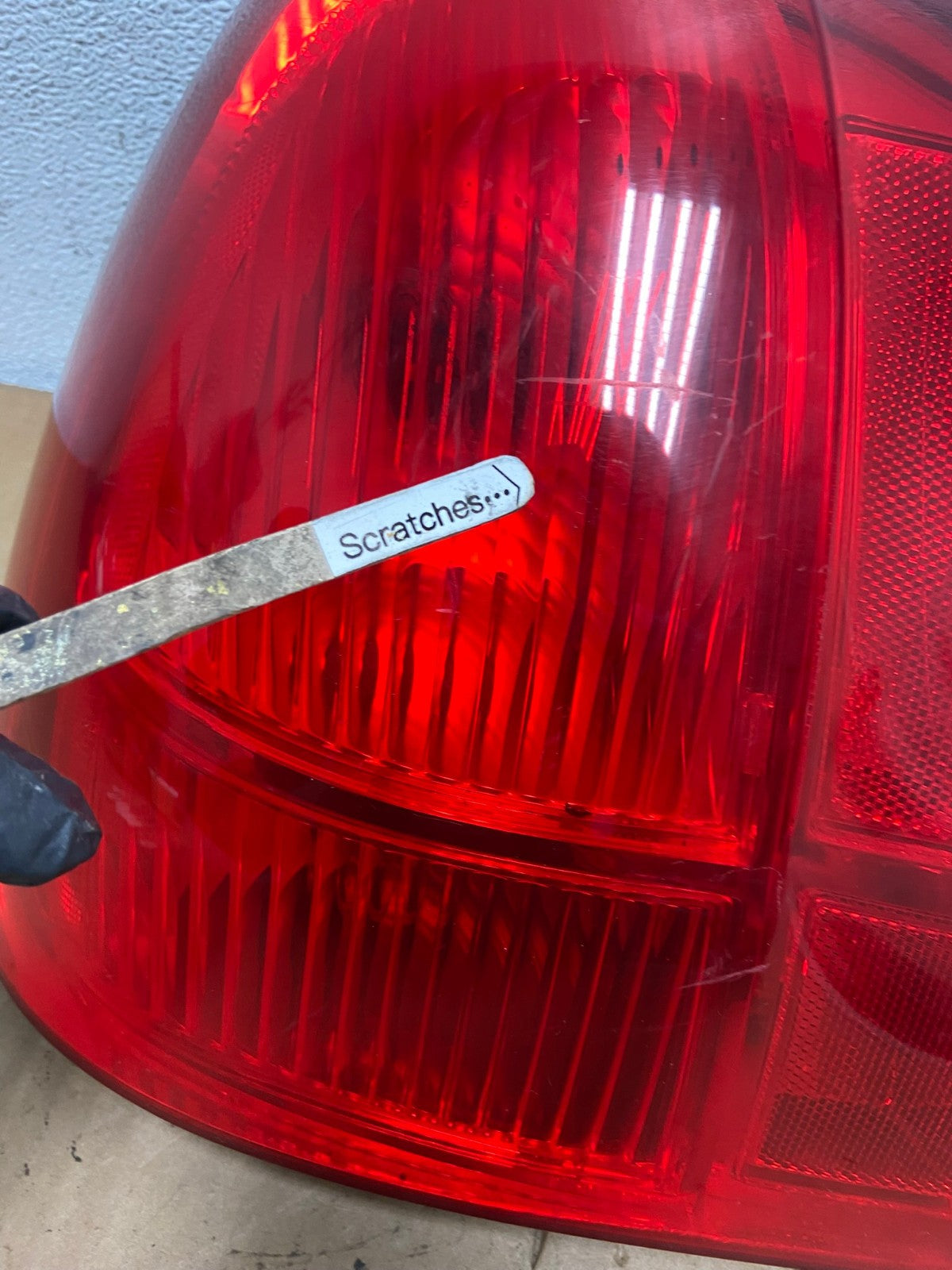 2003 to 2011 Lincoln Town Car Left Driver Lh Side Tail Light AD2781 LK3