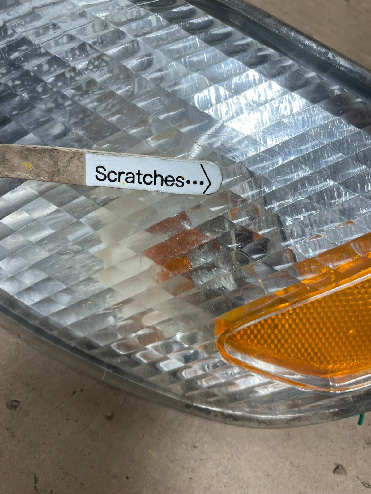 1997 to 1999 Lexus ES300 Left Driver LH Side Turn Signal OEM AA9973 DW3
