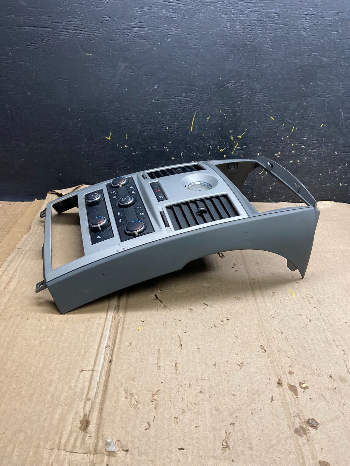 2008 - 2010 Dodge Grand Caravan Radio Bezel Climate Control Heat Heater x5761 DG4