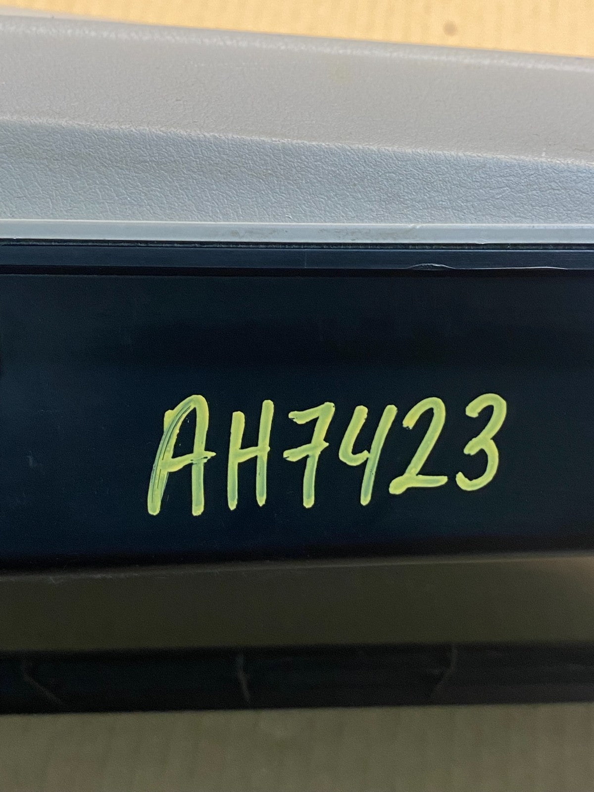 2007-2011 Toyota Camry Glove Box Compartment AG8458 DG8