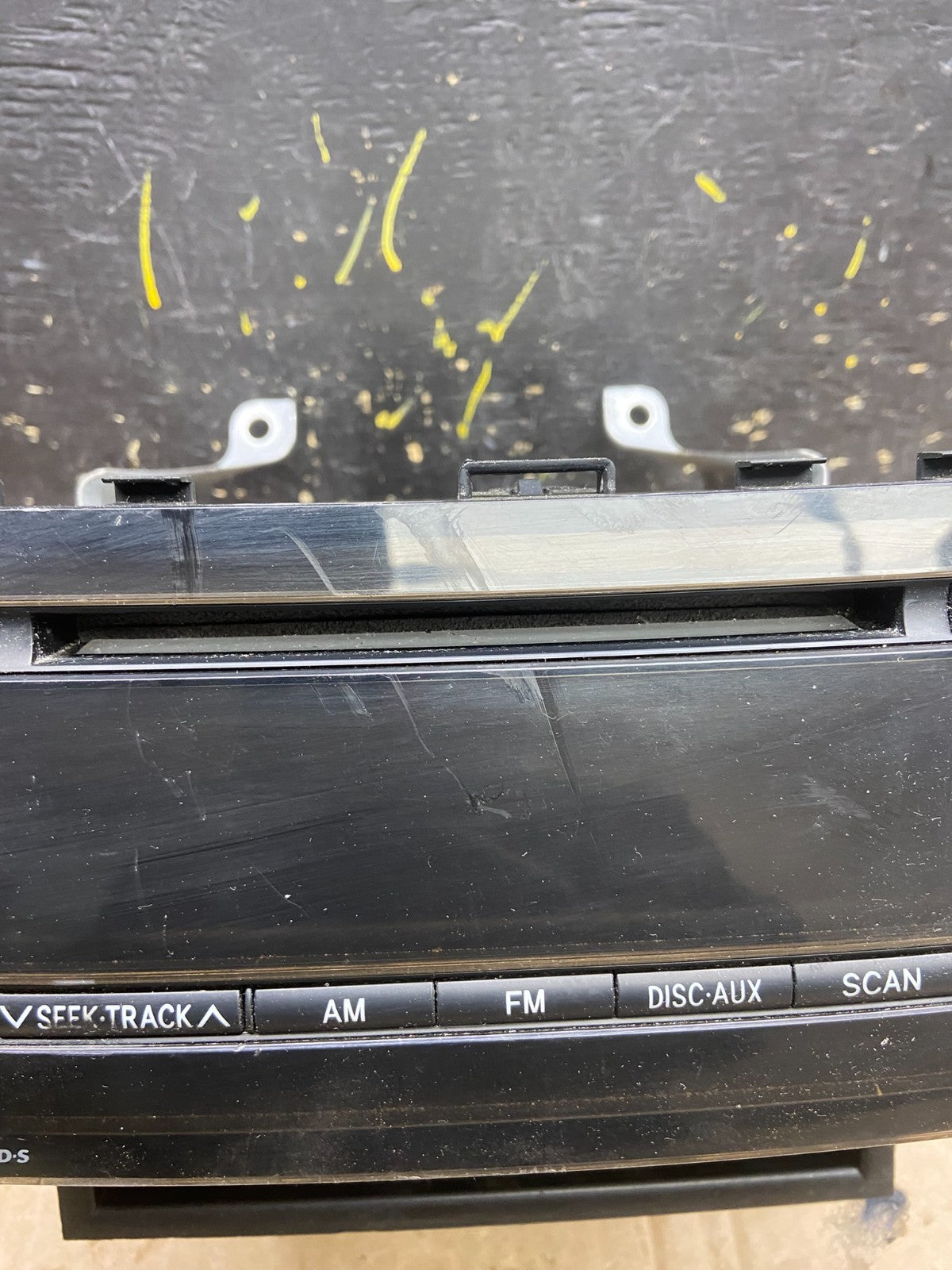 2006 to 2009 Toyota Prius OEM Radio AM/FM CD Player Oem X6204 DG1