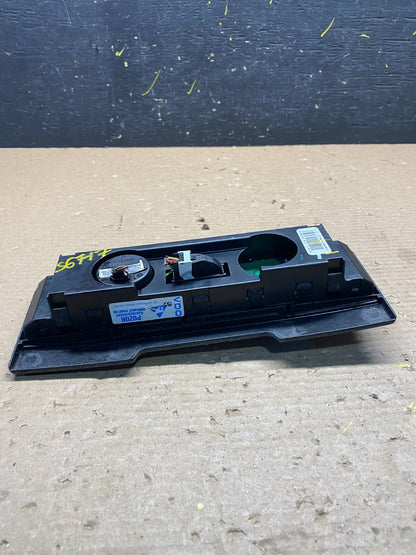 2002-2005 Range Rover L322 Center Clock Panel DSC Switch Control Power S6717 DG5