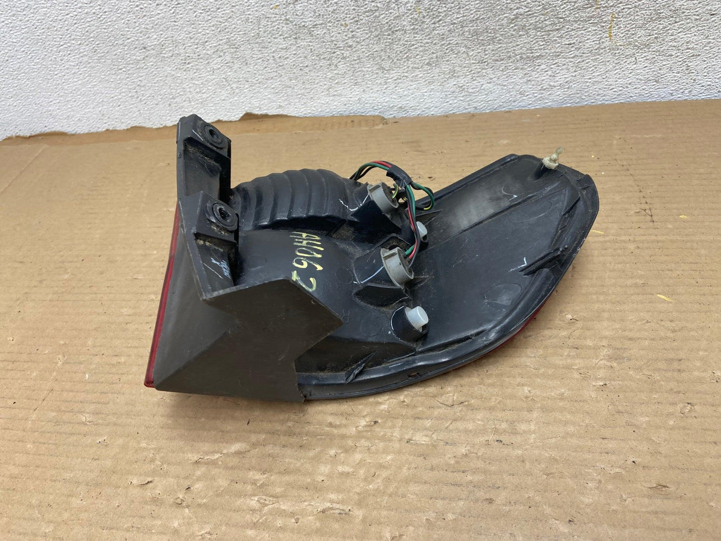 1999 2000 2001 Honda Odyssey Right Passenger Side Tail Light AH0622 LK4
