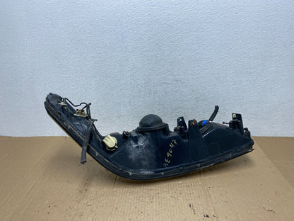 1998 to 2004 Cadillac Seville Left Driver LH Side Headlight AE9047 DW8