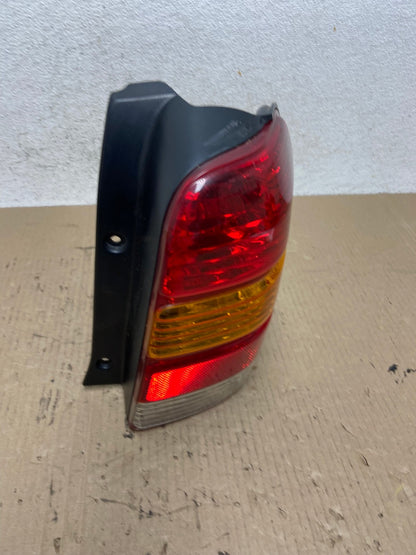 2001 to 2007 Ford Escape Right Passenger RH Side Tail Light AF5952 LK2