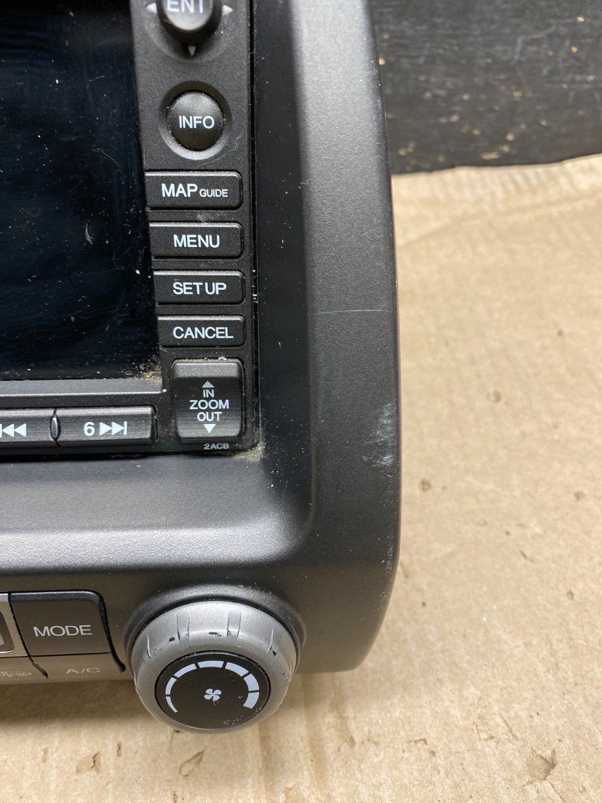 2006 - 2011 Honda Civic Radio AM/FM Climate Control Air Vent Bezel X5794 DG2