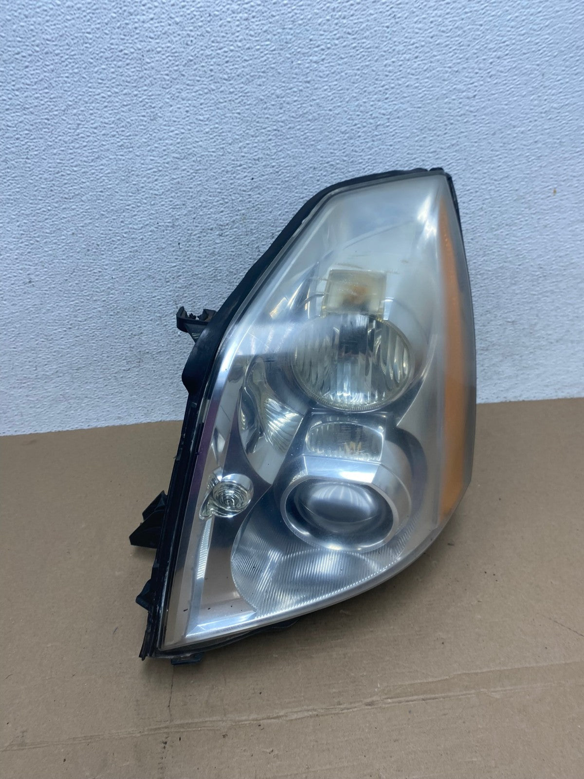 2006 to 2011 Cadillac DTS Left Driver Lh Xenon Hid Headlight AF4364 LK2