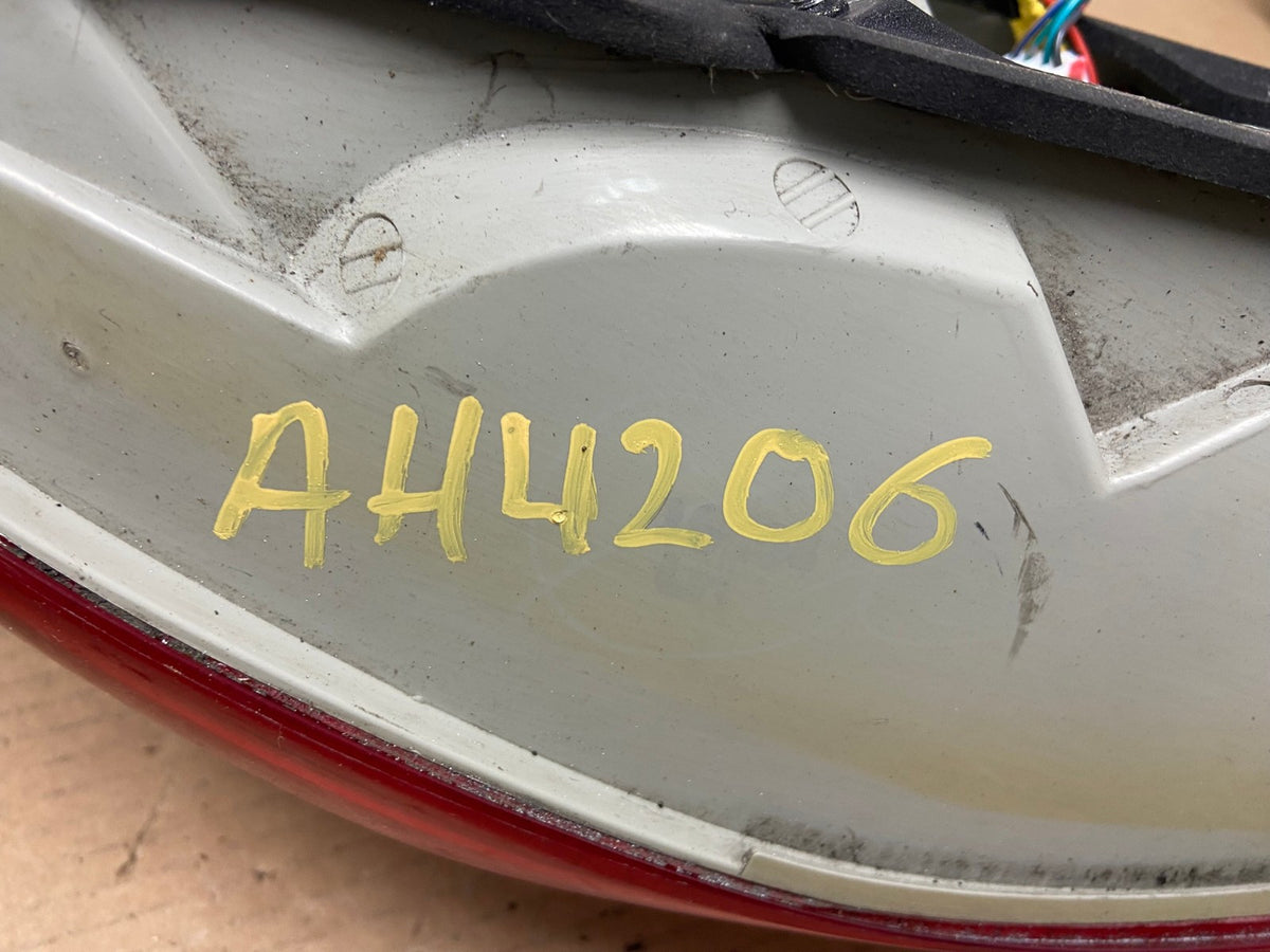 2011 2012 2013 Hyundai Sonata Left Driver LH Side Tail Light AH4206 LK6