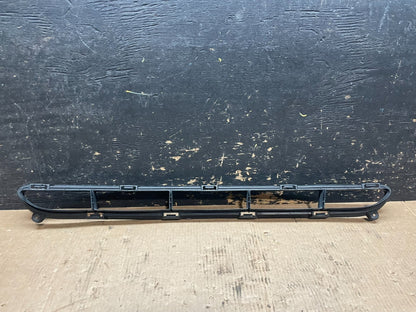 2014 to 2015 Kia Sorento Front Bumper Lower Center Grill Z59993