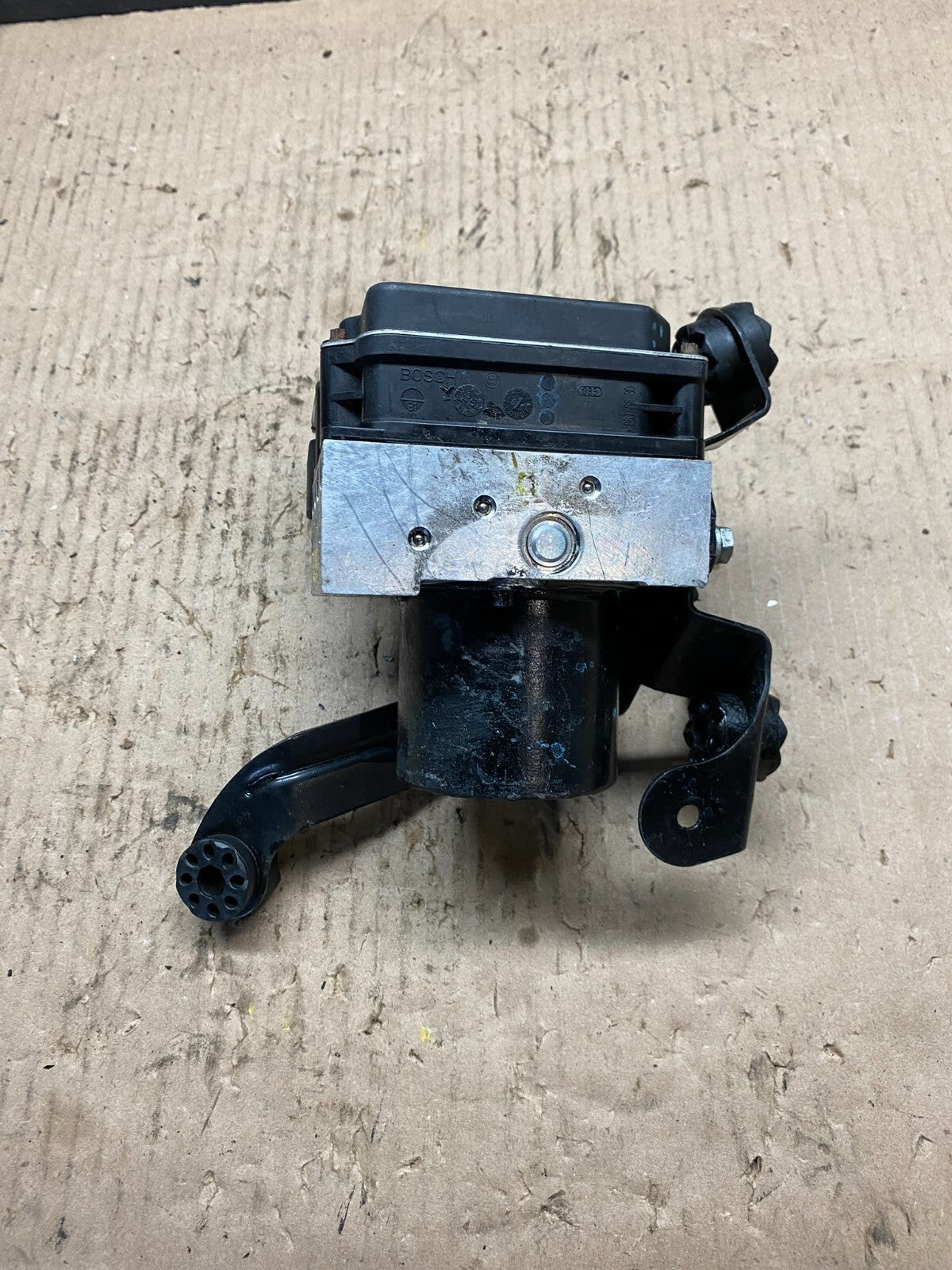 2004 2005 2006 BMW X3 ABS Anti-Lock Brake Pump 3451 6773012-0 OEM C2243 DG10
