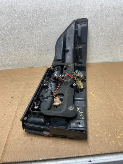 1990 Ford Probe Left Driver LH Side Tail Light OEM AA2591 GD11