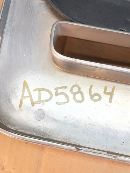 2008-2011 Mercury Mariner Front Upper Grill Grille Emblem AD5864 DW5