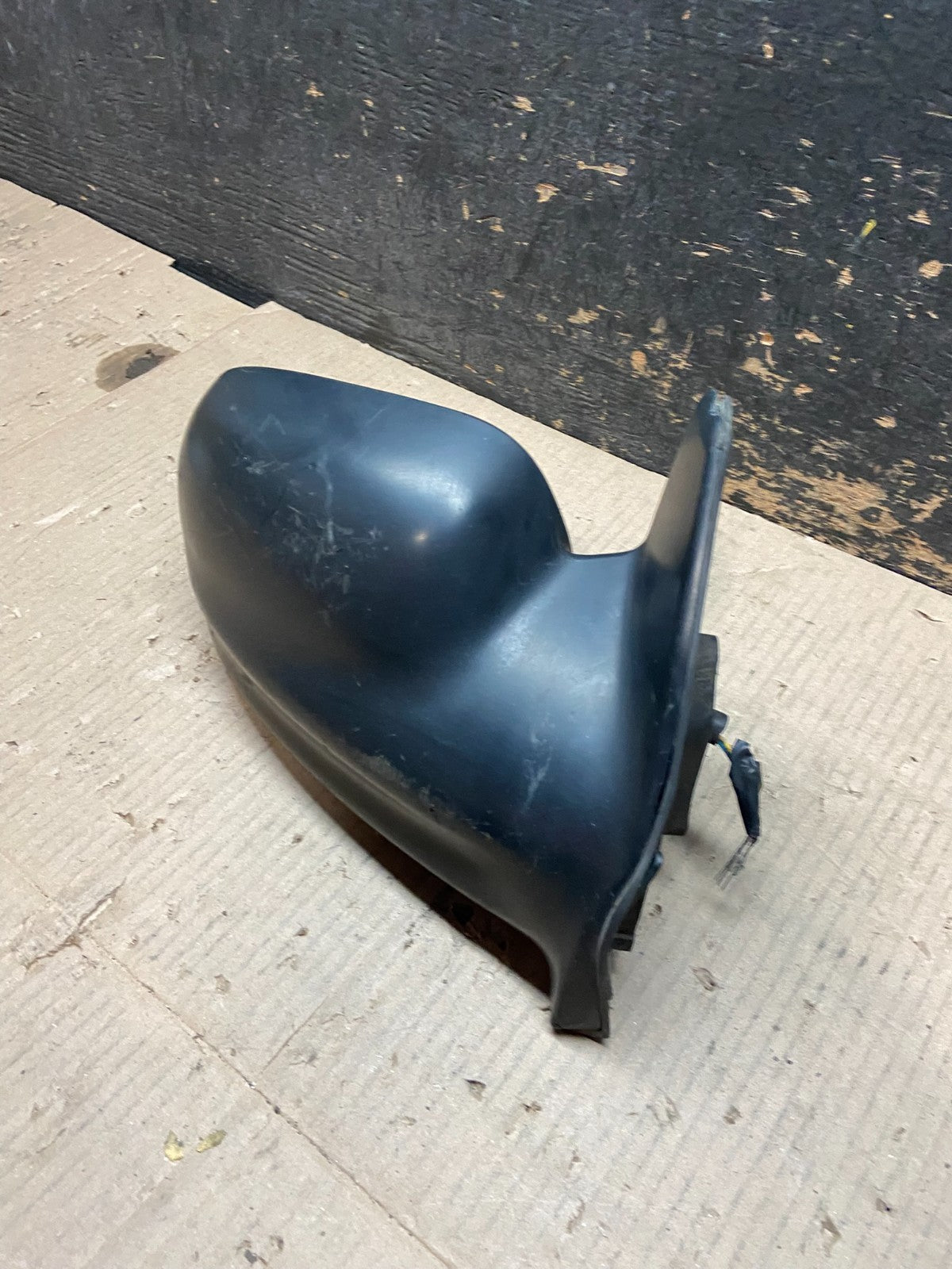 1999 - 2005 Suzuki Grand Vitara XL-7 Right Passenger View Door Mirror X7803 DG1