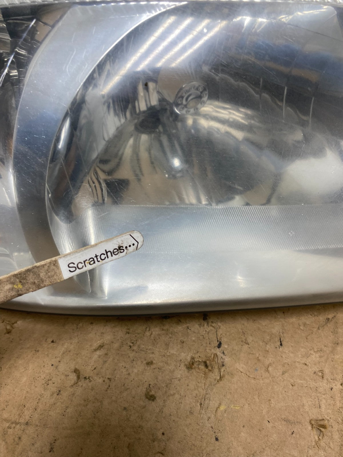 2000 to 2005 Mercury Sable Right Passenger Side Halogen Headlight AD1363 DW3