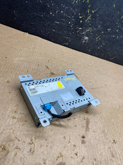 2010 - 2011 Chevrolet Equinox Radio Display Screen Information Dash Oem z4438 DG4