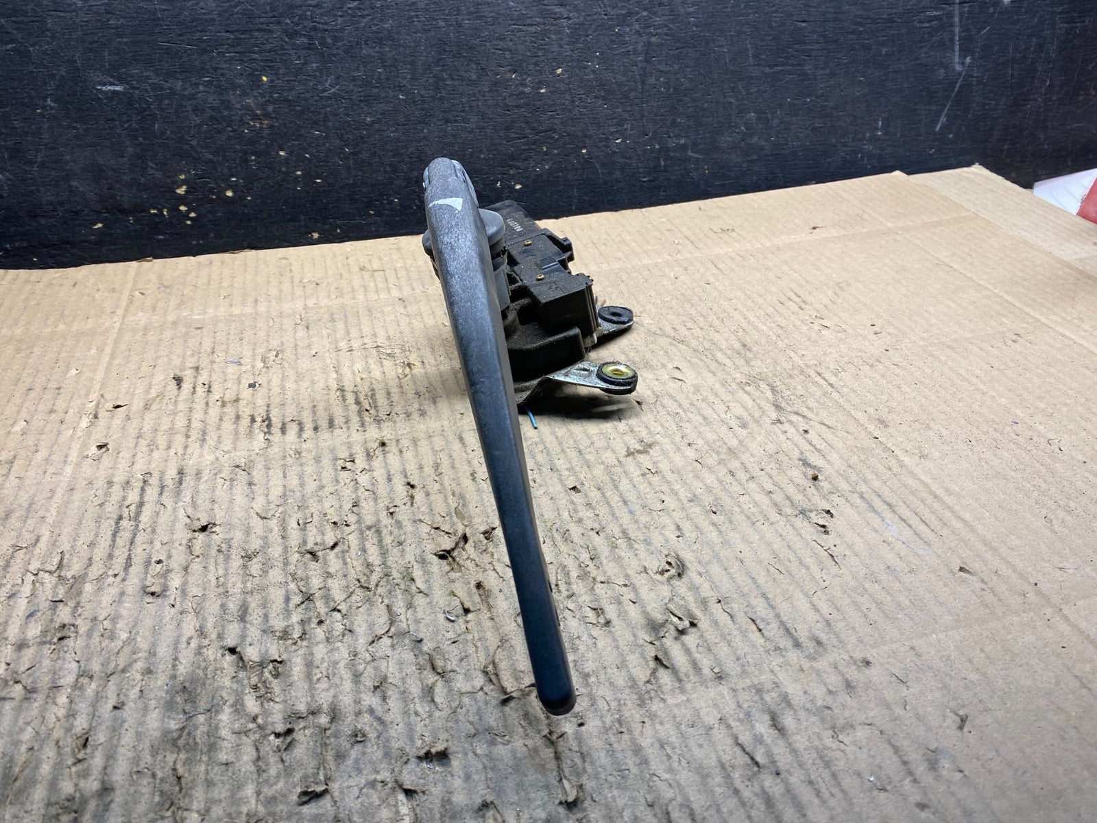 2003-2008 Infiniti FX35 Rear Liftgate Back Window Wiper Motor ad7469 DG2