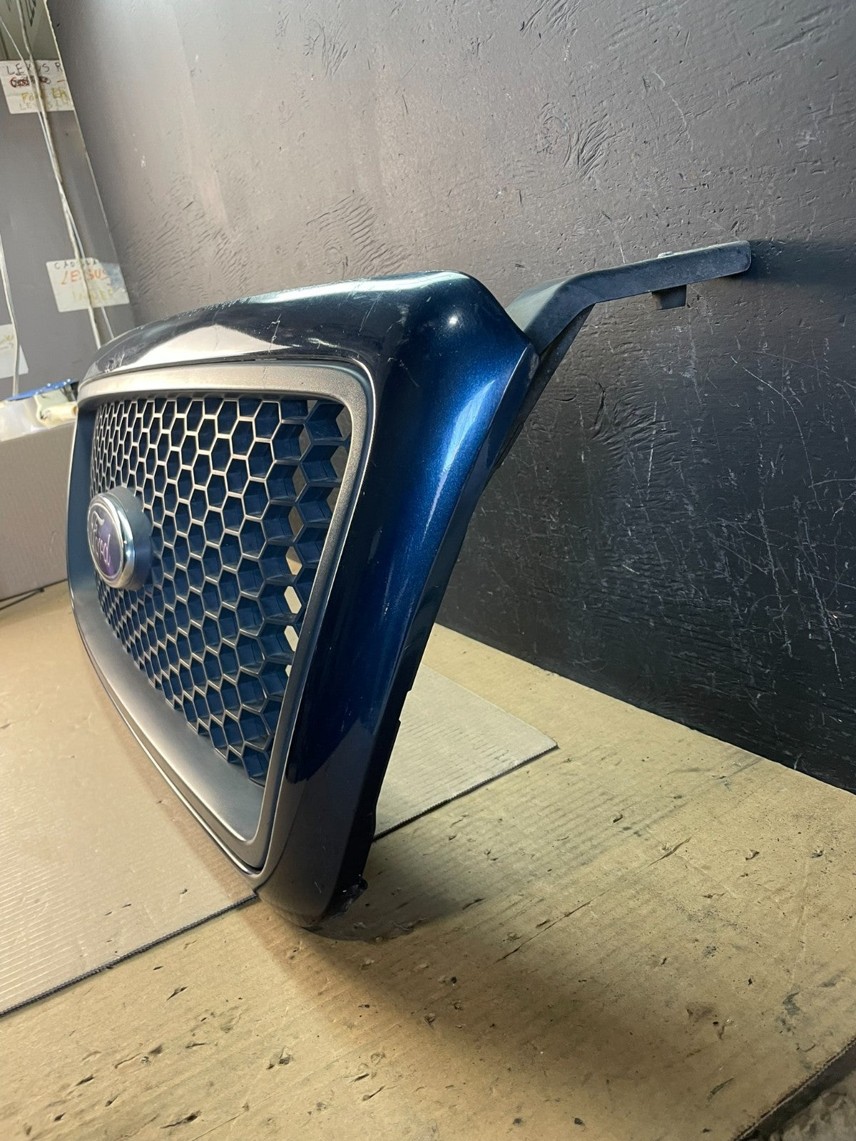 2004 to 2008 Ford F150 F-150 Front Upper Grill Grille Oem AC1999 DG1