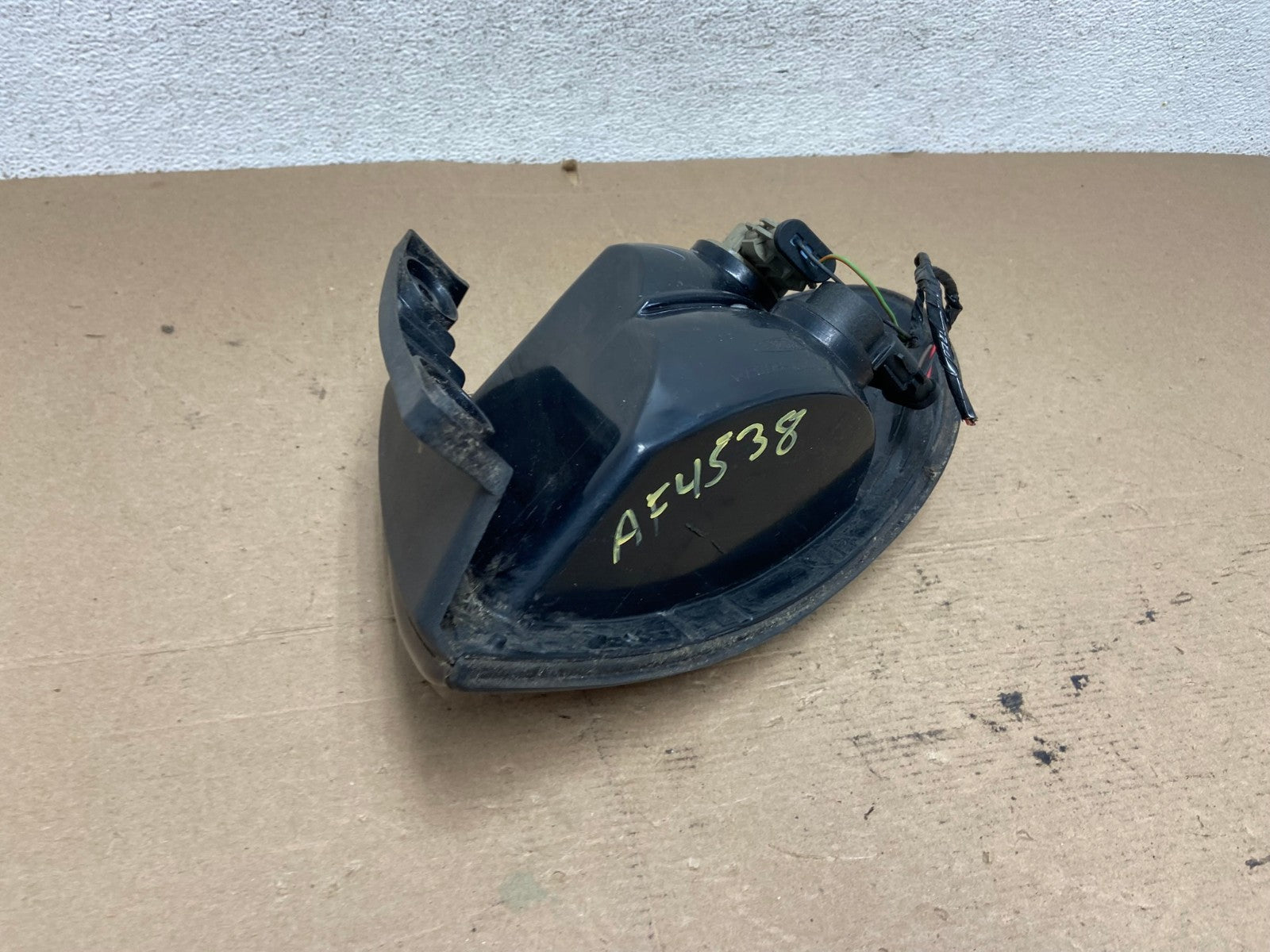 1998 - 1999 Ford Taurus Wagon Sedan Left Driver Side Tail Light AF4538 LK5