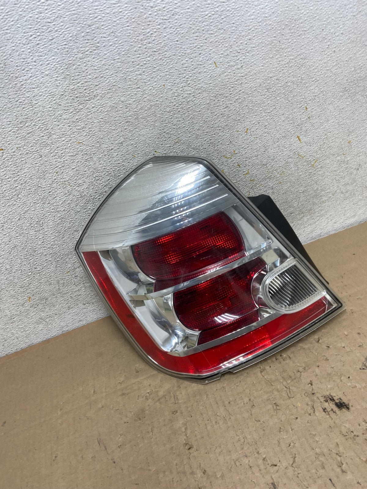 2007 to 2012 Nissan Sentra Left Driver LH Side Tail Light AI2437 LK2