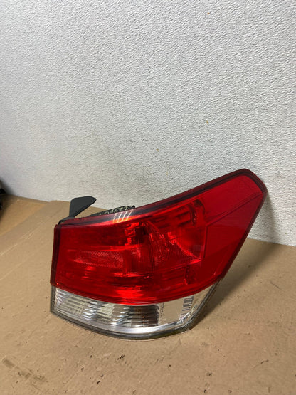 2010 to 2014 Subaru Legacy Right Passenger Rh Side Tail Light AD7672 LK2