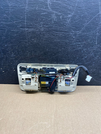 2002 to 2010 Lexus SC430 Overhead Console Dome Lamp Light AG40111