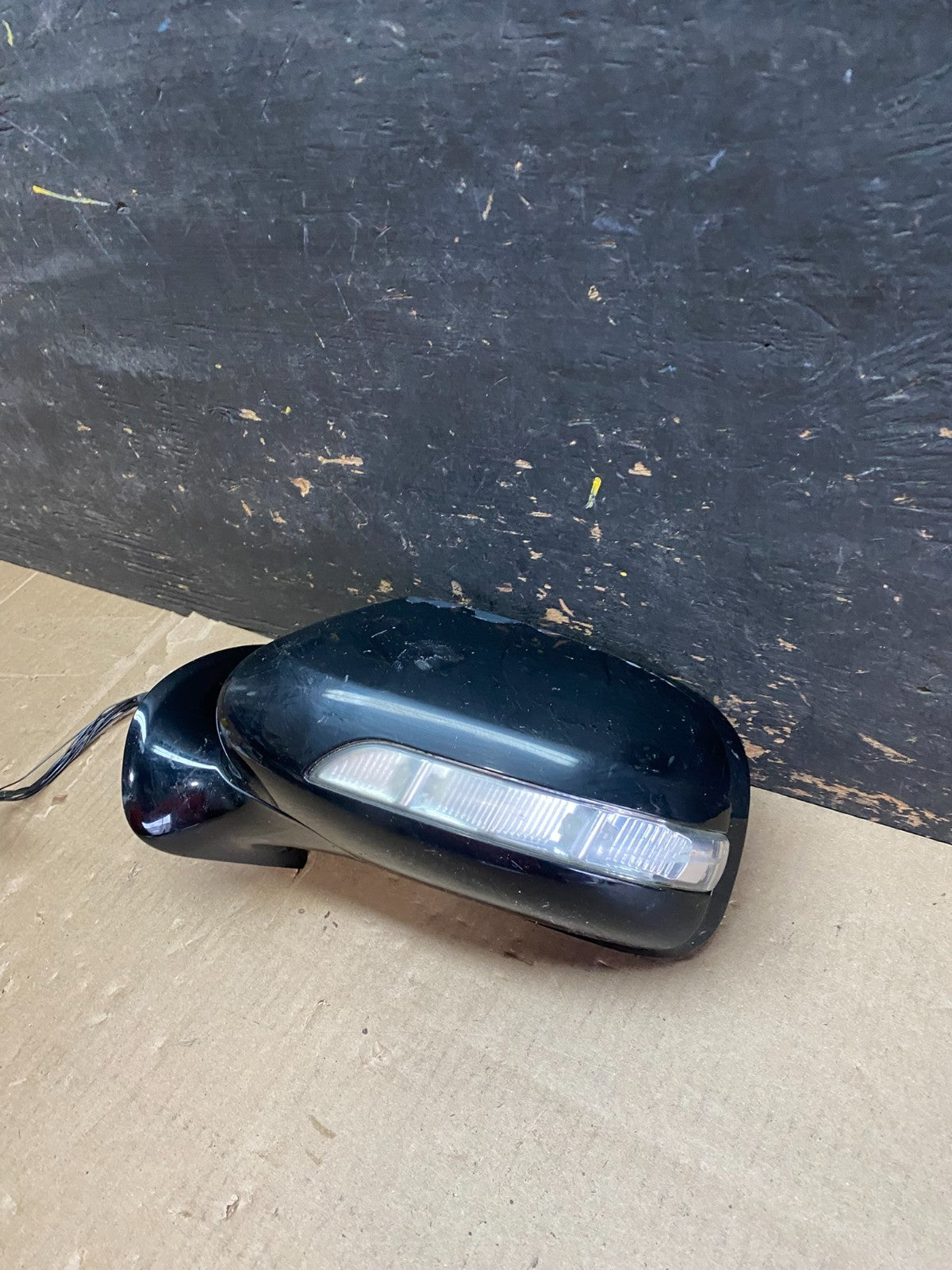 2007-2009 Mercedes E-Class  Left Driver Lh Side Door Mirror Turn Signal U0124 DG1