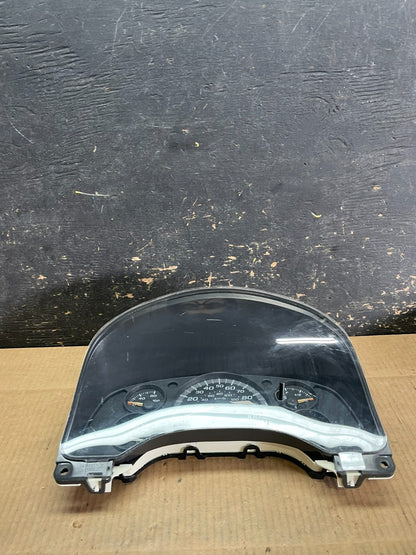 2004 to 2007 Chevrolet Express Speedometer Cluster Gauge OEM  aa9264 DG4