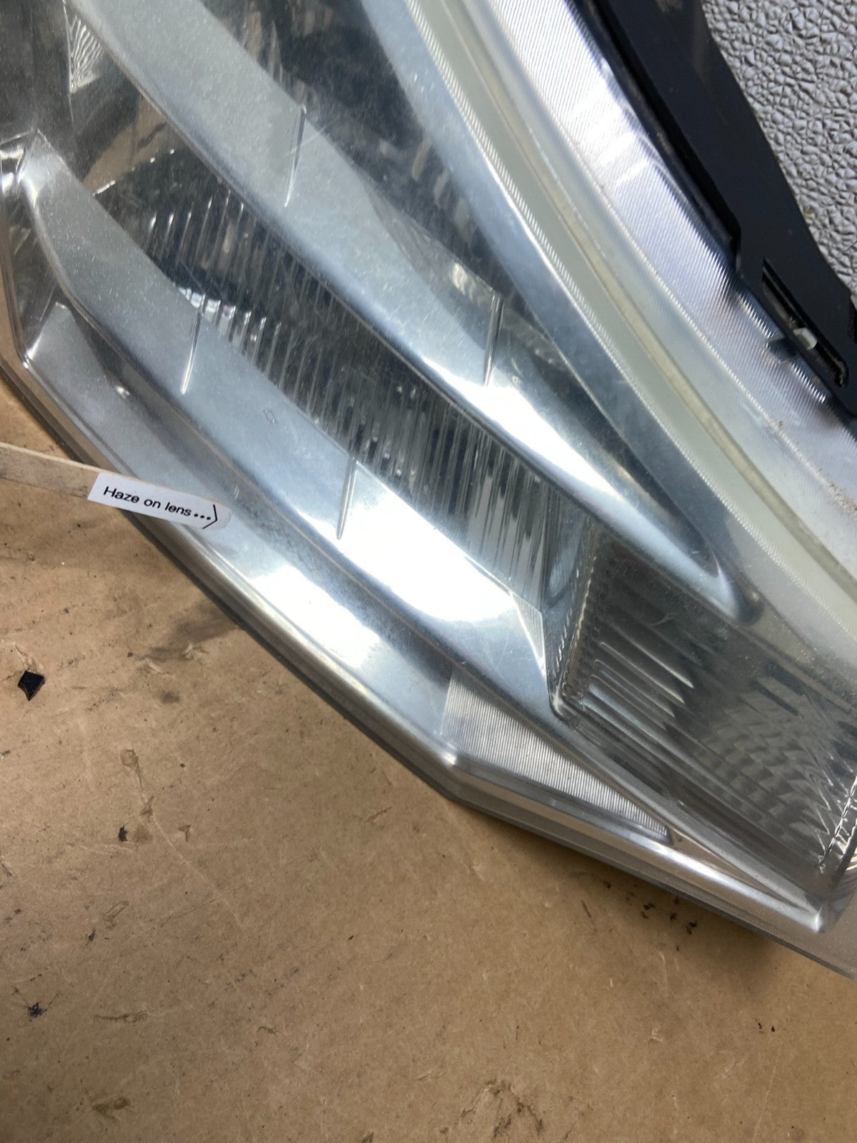 2008 2009 2010 2011 Ford Focus Right Passenger Rh Side Headlight Z6750 DW5