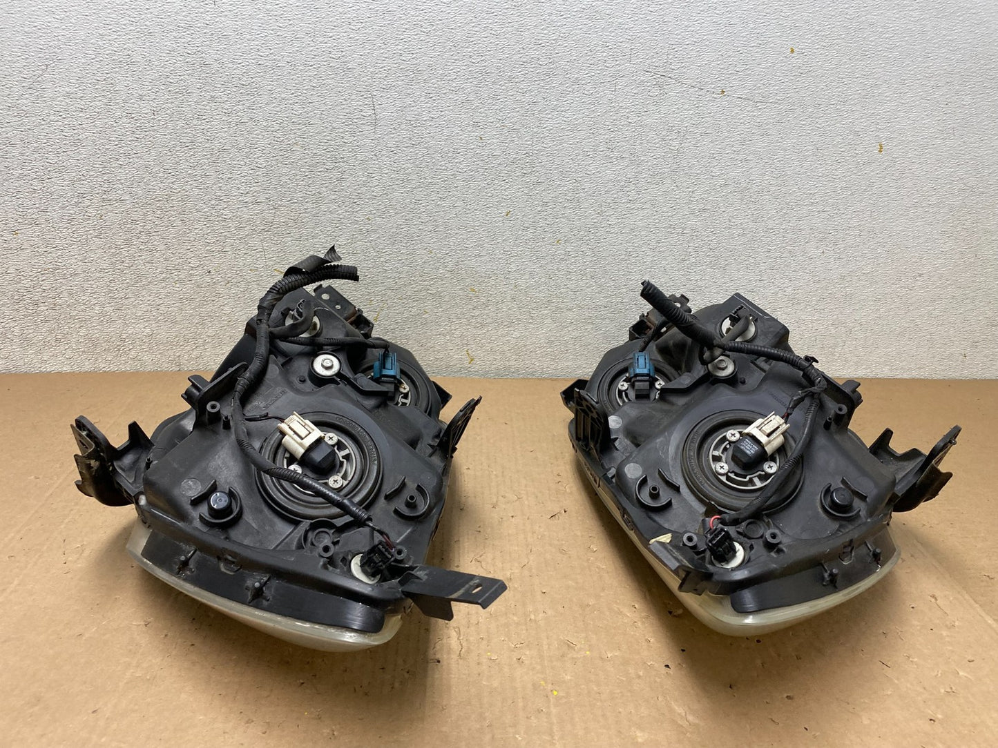 2005 2006 2007 Honda Odyssey Left+Right Set Halogen Headlights P9471 DW14