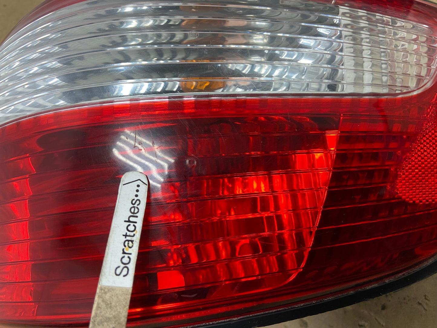 2001 2002 2003 Toyota Sienna Left Driver Lh Side Tail Light OEM AC1320 LK3