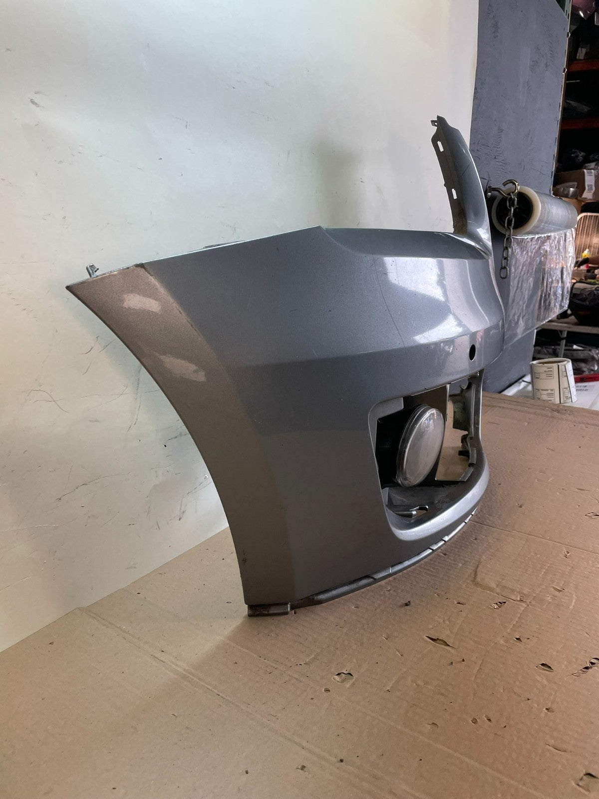 2009 to 2012 Audi Q5 Front Right Passenger RH Bumper Cover AG7704 DG2